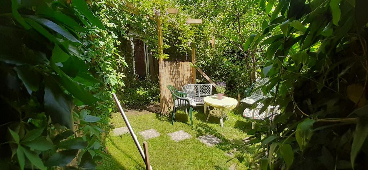 Apartamento Fassbinder Klause Mit Mini-Terrasse Sankt Veit an der Glan Exterior foto
